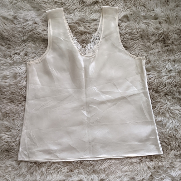 Vintage cream tank top - Picture 11 of 12
